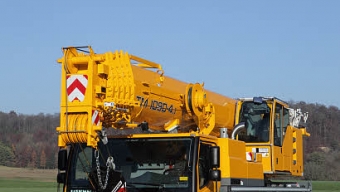 Liebherr LTM 1090 - 90 тонн